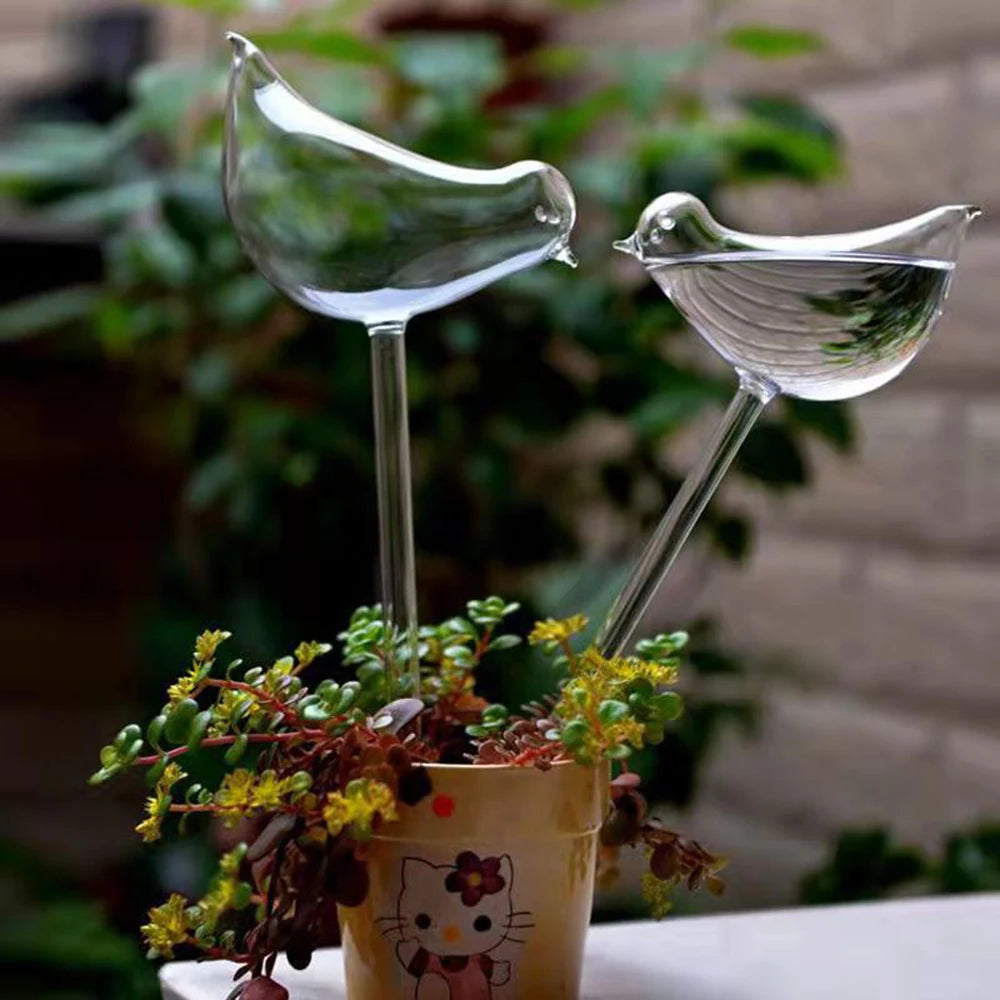 Garden Bird-Shaped Self-Watering Globes Perfect For Automatic Flower Watering And Home Garden Tools Drip Water Seepage Device