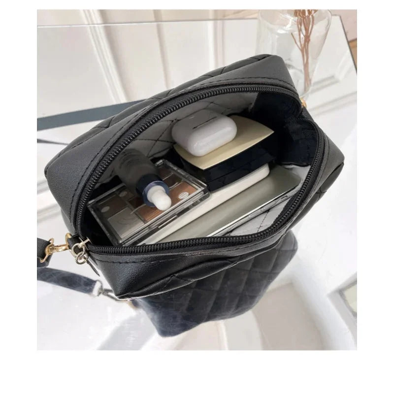 2024 Tassel Small Messenger Bag For Women Trend Lingge Embroidery Camera Female Shoulder Bag Fashion Chain Ladies Crossbody Bags