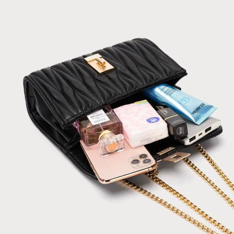 Hfffc681155d54975b189b4f8df558bc2q