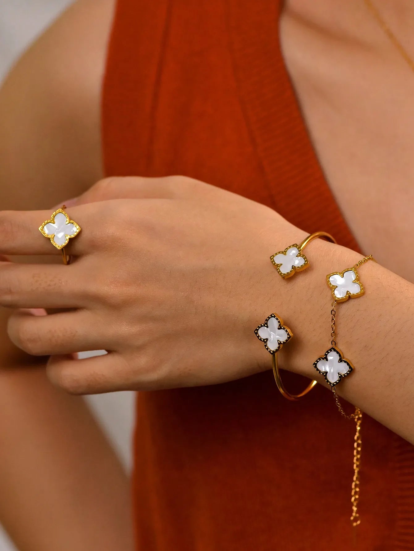 S25eb425f893241d0ac15fef33f36fa18b