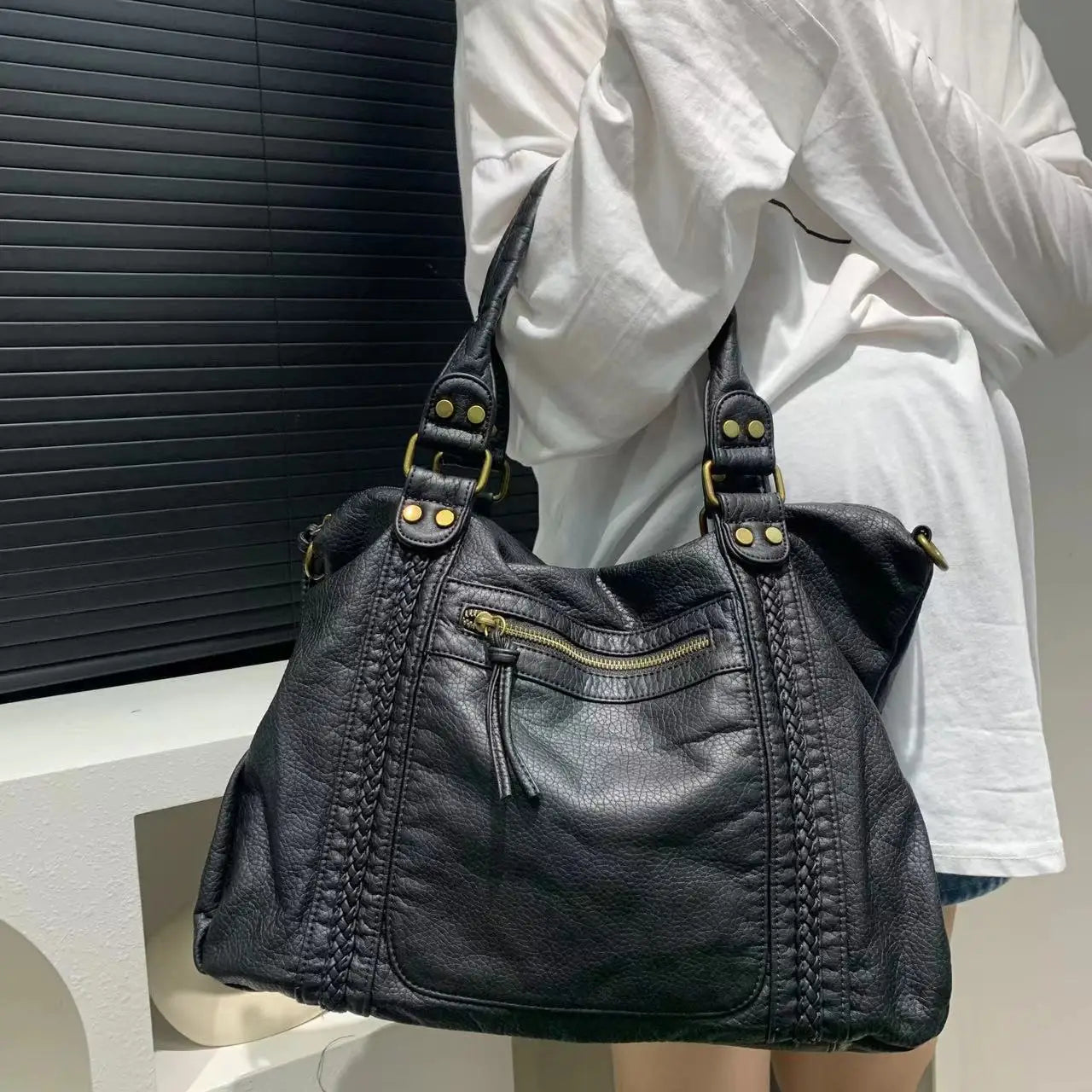 S386602849a8440ec836ffba246c2041e4