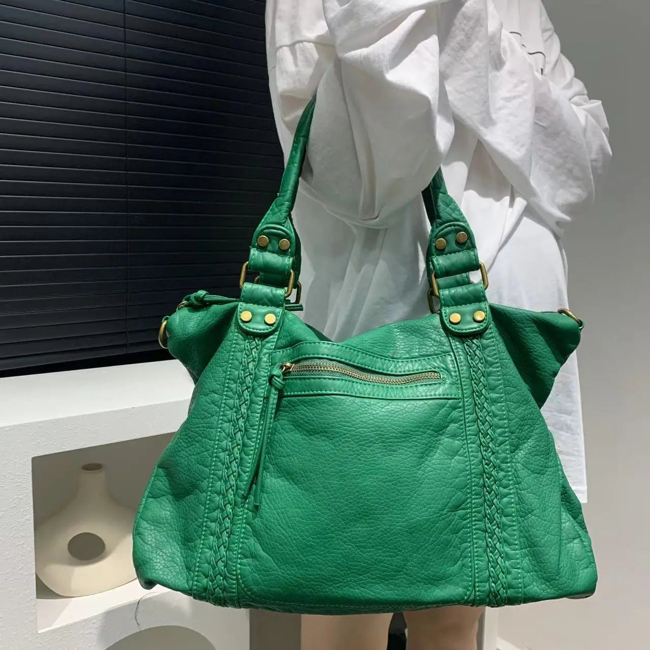 S4c6824e54450411fb9c8f333e22d7955a