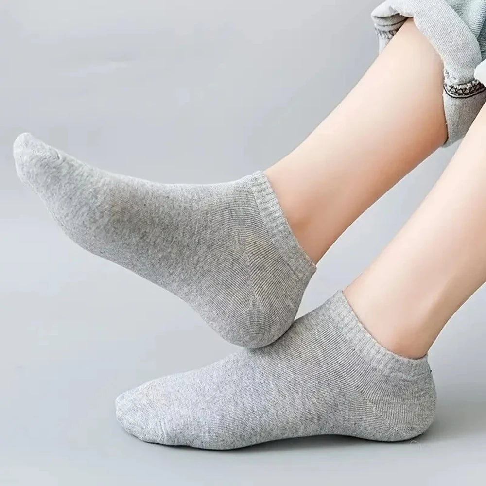 1/5/10 Pairs Comfortable Men's Women's Socks Casual Short Solid Color Spring Summer Boat Sock Fashionable Round Neck Ankle Socks