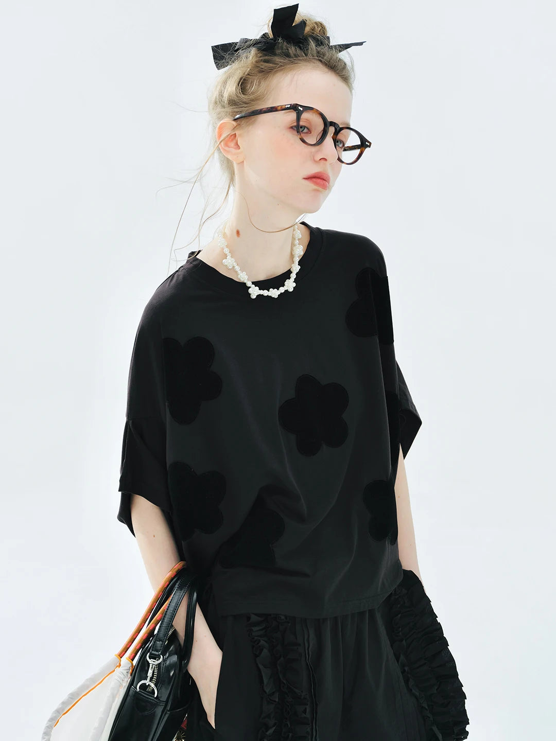 Women's Black Top Short Sleeve Round Neck Floral Applique Loose Fit Irregular Hem Casual Daily Wear Comfort Styling 255075