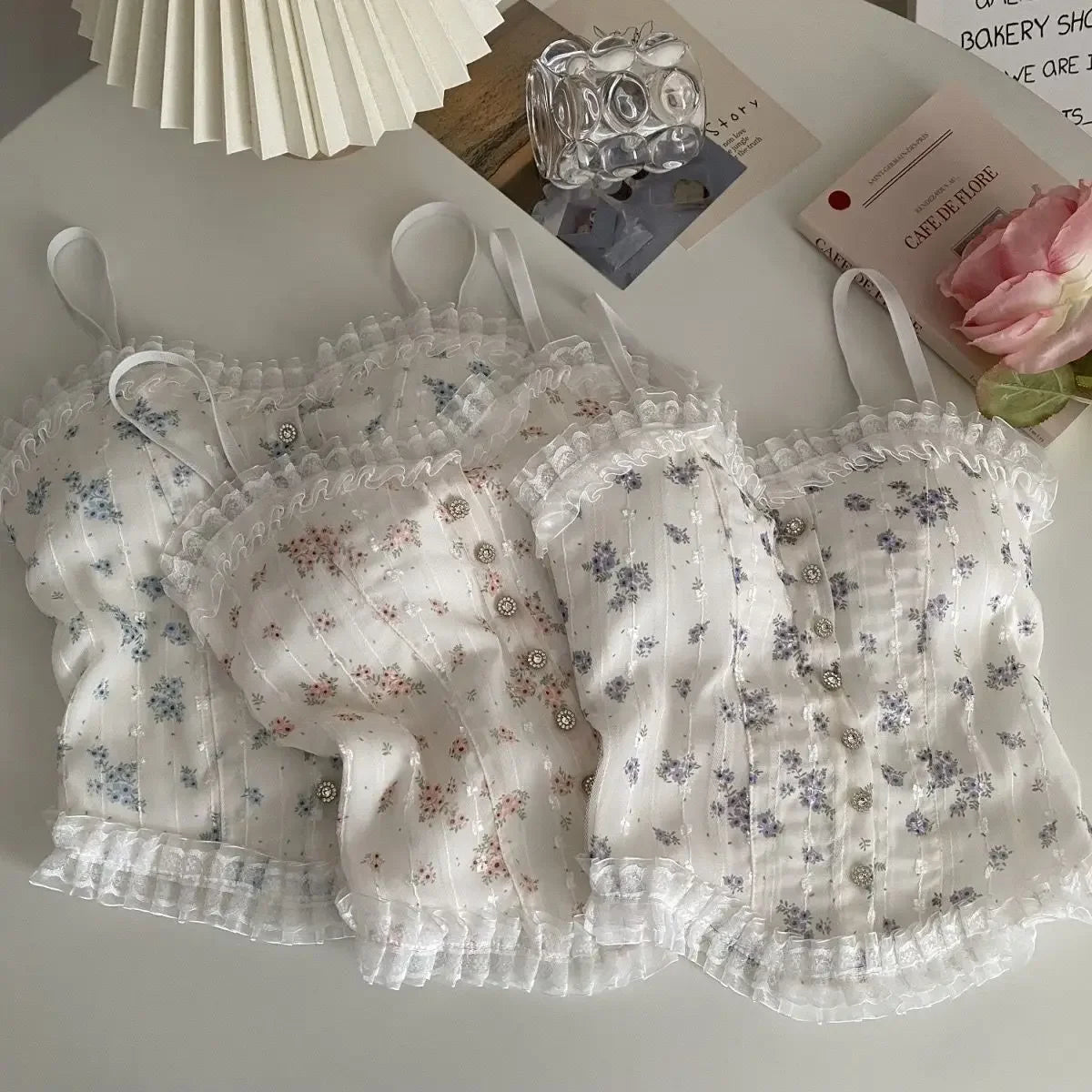 Korean Women Lace Tank Tops Back-beautiful Underwear Summer Floral Tube Tops French Wood Ear-hem Camisole ropa de mujer