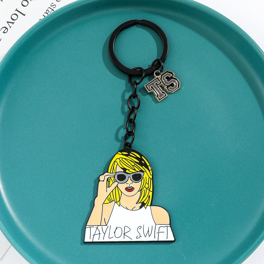 Taylor Swlft Fashion Music Pop Singer Metal Enamel Cartoon Fashion Pendant Keychain Movie Novel Badges Friends Gift